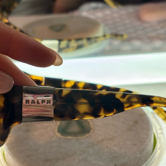 Tortoise Shell Sunglasses - Picture 3 of 11